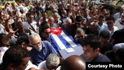 En el funeral de Oswaldo Paya la oposición cubana cerró filas.