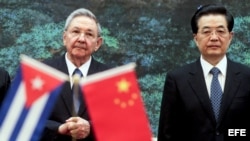 El mes pasado Raúl Castro estuvo de visita, en busca de “inspiración”, en China y Vietnam.