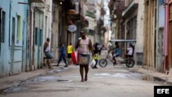 "Entré a la isla pensando que el embargo era el causante de la pobreza", dijo Katharina Hall.