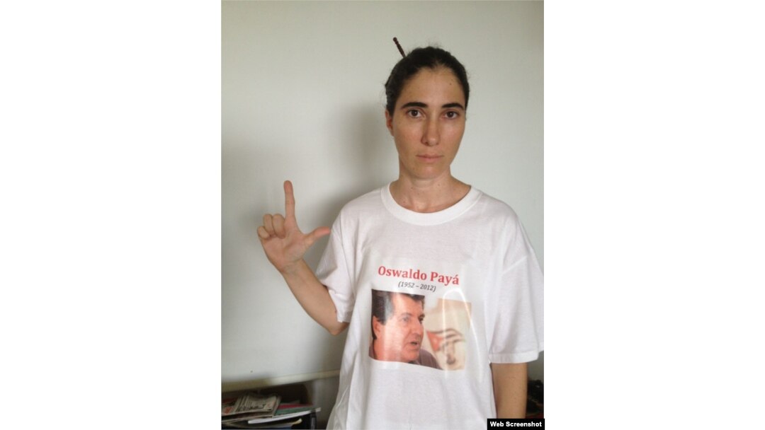 Yoani Sánchez ‏@yoanisanchez 1 #Cuba Pequeno homenaje personal a @OswaldoPaya http://twitpic.com/aaungs