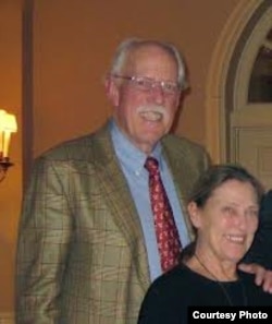 Walter Kendall Myers, y su esposa Gwendolyn espiaron para La Habana durante 30 años por convicción.