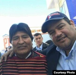 Romer Gutiérrez con Evo Morales