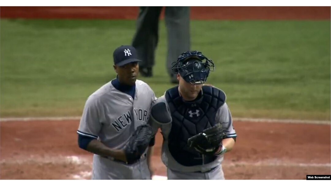 Aroldis Chapman (i).