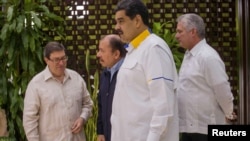 De izq a der., el canciller cubano Bruno Rodríguez, Daniel Ortega, Nicolás Maduro y Miguel Díaz-Canel. (Foto: Ramon Espinosa/Pool via REUTERS)