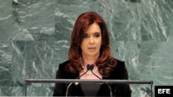 La presidenta argentina Cristina Fernández habla ante la ONU.