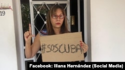 La periodista independiente y reportera de CiberCuba, Iliana Hernández, en La Habana, sin permiso de salir de su hogar.