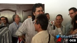 Abel Prieto encabeza protesta contra activistas cubanos en Panamá