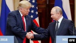 Trump y Putin ofrecen una rueda de prensa conjunta tras cumbre en Helsinki.
