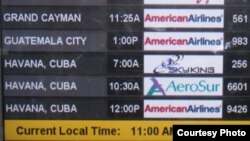 Solo desde Miami salen entre ocho y nueve vuelos fletados diarios hacia Cuba