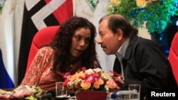 Daniel Ortega y Rosario Murillo, en una foto de archivo. (REUTERS/Oswaldo Rivas)