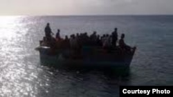 Aunque pocos huyen en balsas o embarcaciones rústicas por la costa norte de Cuba, todavía es considerable el número de balseros por la costa sur.