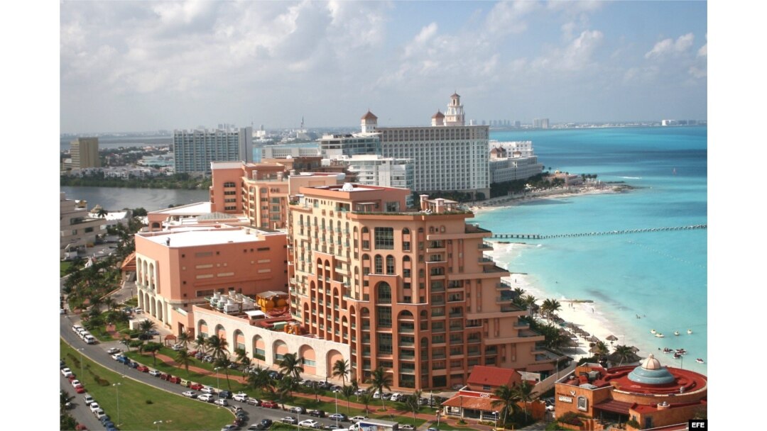 La zona hotelera de Cancún, uno de los centros de operaciones de los traficantes cubanos.