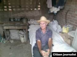 Reporta Cuba. Anciano en Contramaestre. Foto: Yoandris Verane.