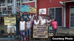 Parte del grupo de cubanos varados en Surinam, miércoles 12 de julio de 2017.