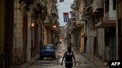 Calle de La Habana durante las restricciones de salir de casa para evitar el contagio del coronavirus