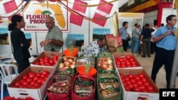 Muestra de productos agrícolas de Tampa, Florida, en la Feria Internacional de La Habana.