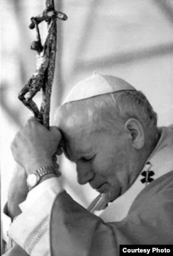 "No tengan miedo", dijo a los jóvenes cubanos Juan Pablo II.
