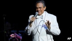El cantante mexicano José José falleció este sábado en Miami. (Jeff Daly/Invision/AP)