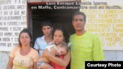 Luis Enrique Lozada Igarza y su familia
