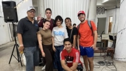 Anna Bensi, David Espinosa e influencers del proyecto “Fuera de la caja”, denuncian hackeos a sus cuentas en redes sociales. 