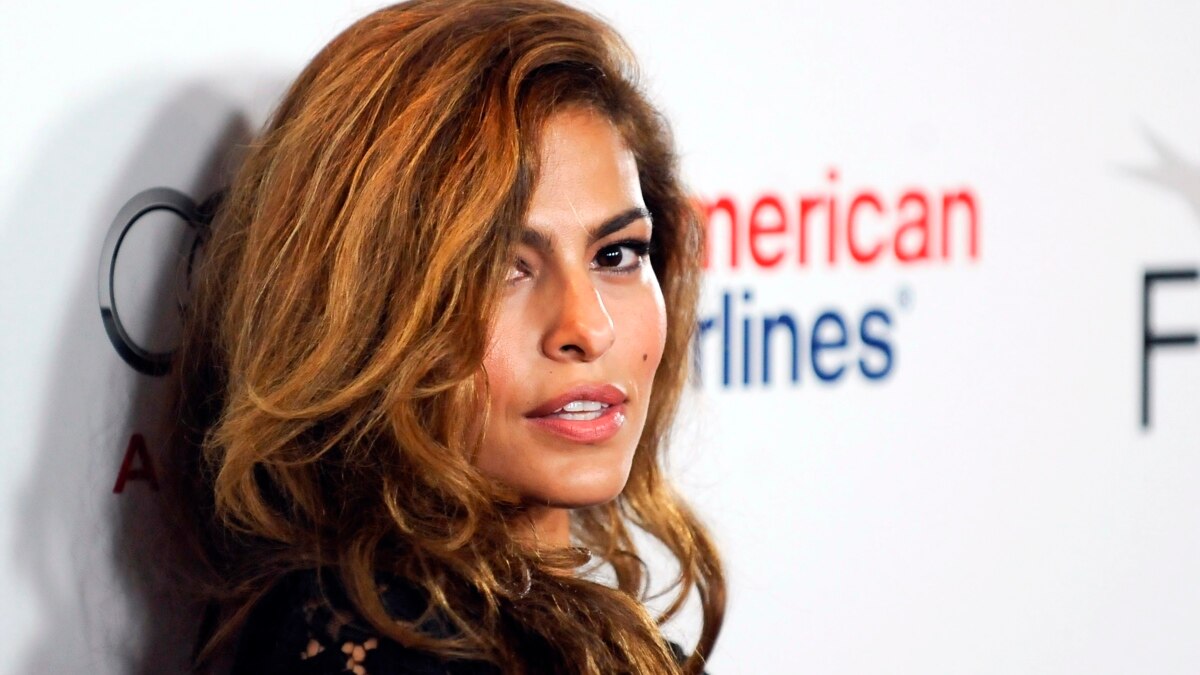 Eva Mendes: Sexy, talentosa y muy cubana