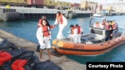 El grupo de cubanos capturado en Bahamas.