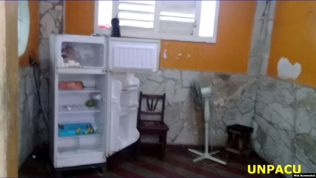 Se llevaron hasta la comida guardada en el refrigerador, denunciaron miembros de UNPACU tras allanamiento policial a la sede del grupo. 