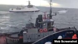 El Tribunal Internacional del Derecho del Mar ordenó que Rusia debe liberar los buques de guerra ucranianos que capturó en noviembre y liberar a 24 marineros detenidos.