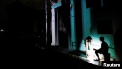 Noche de apagón en La Habana. 