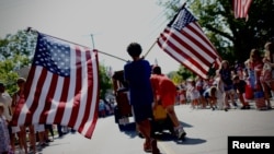 Fiestas, barbacoas y desfiles en conmemoración son habituales cada año en Estados Unidos para celebrar el Día de la Independencia / Foto: Mike Segar (Reuters)
