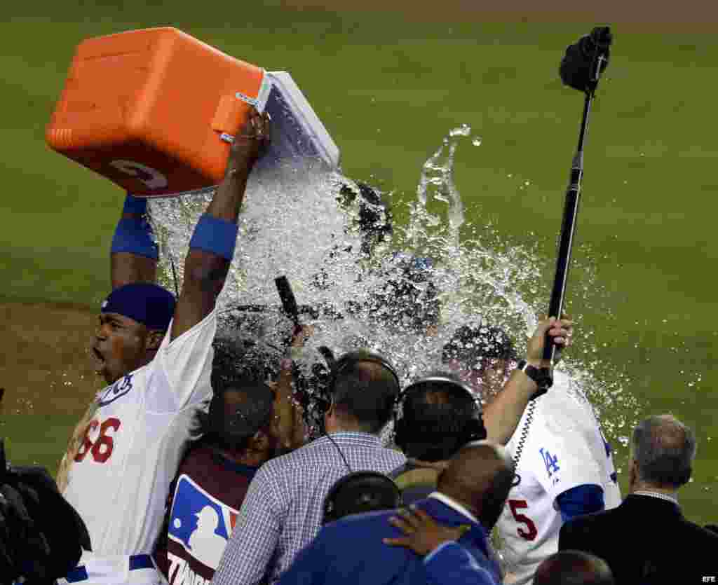 El jugador de los Dodgers de Los Ángeles, Yasiel Puig tuvo un impresionante debut.