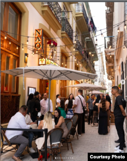 Nao, uno de los múltiples restaurantes de lujo de Cristina Lage, hija de Carlos Lage.