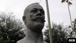 Monumento a Antonio Maceo en Miami. Foto de Wally Gobetz (2011) 