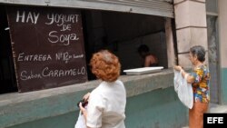 Algunos piensan que a la Libreta hay que hacerle una estatua, que sin ella no hubiesen podido sobrevivir.