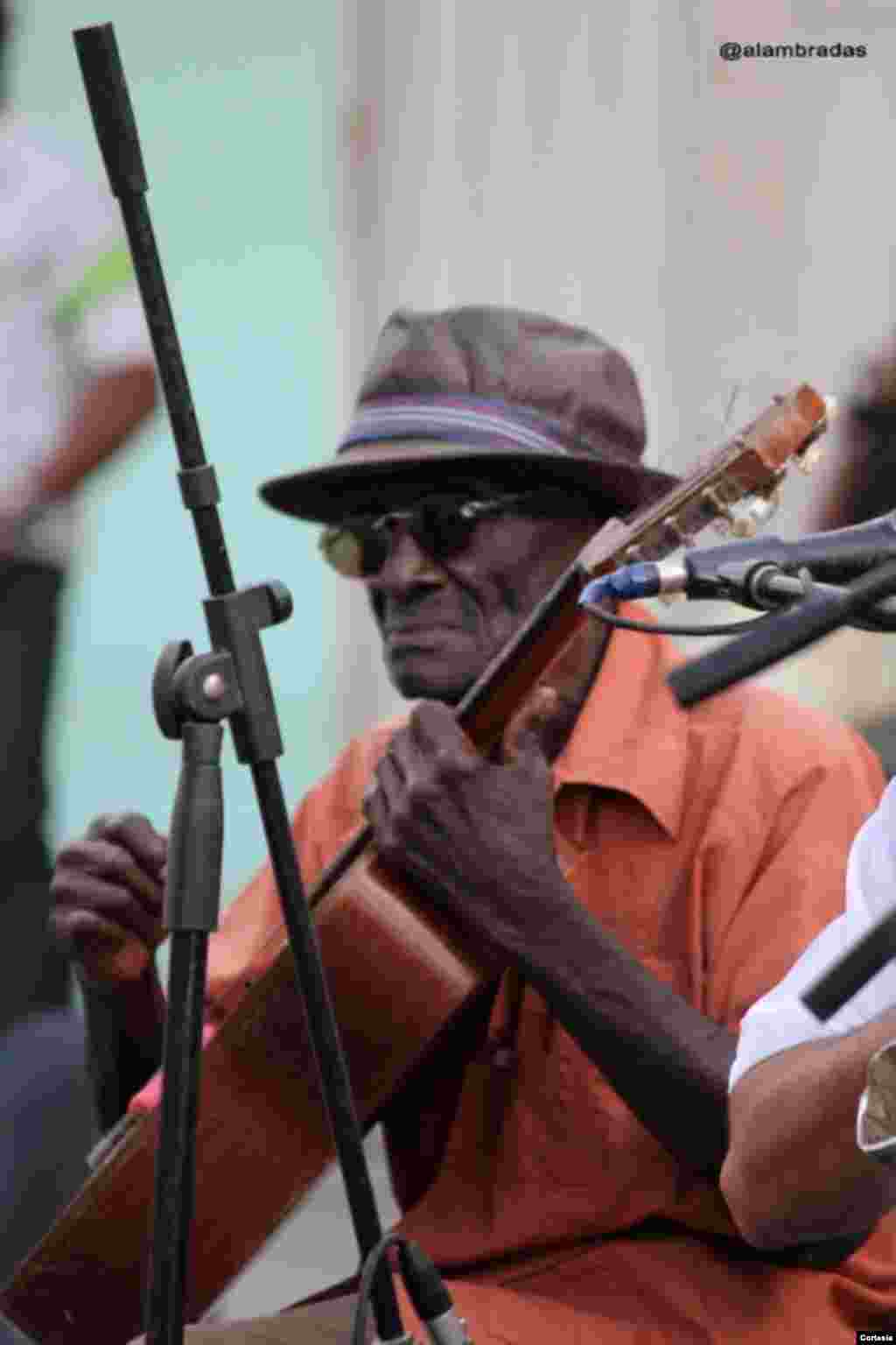 Anciano residente en ciudad de Holgu&iacute;n.