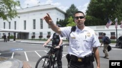 AMENAZA DE BOMBA EN EL EDIFICIO BRADY DE LA CASA BLANCA