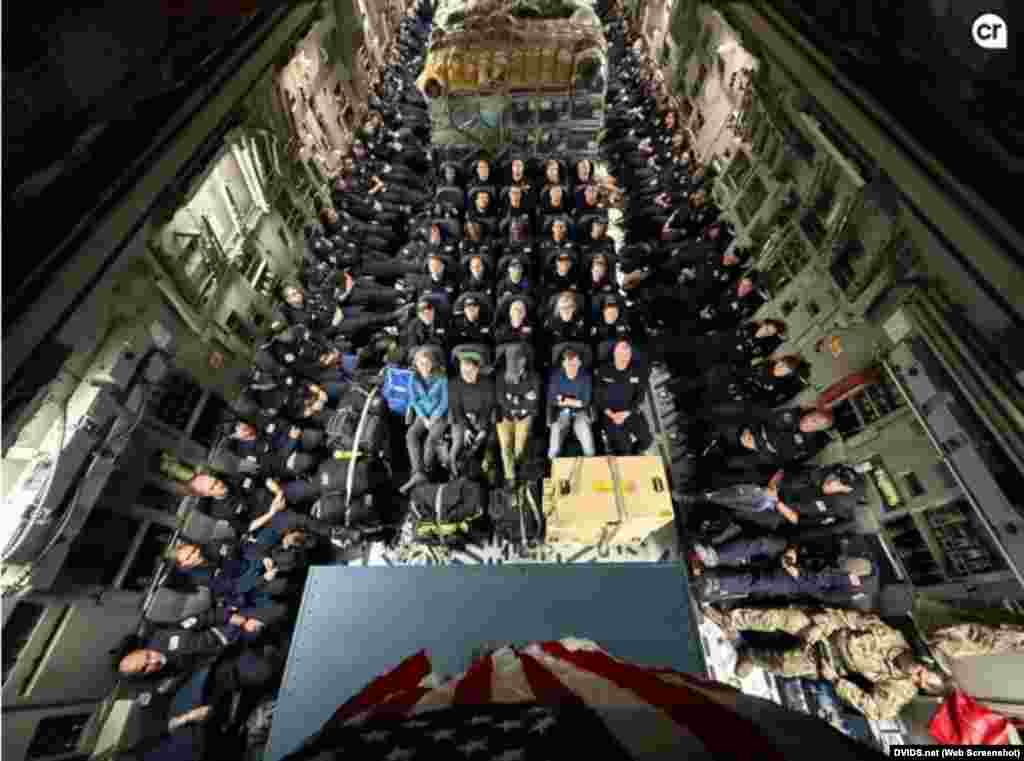 Ejército de EEUU trabaja día y noche para llevar la ayuda a Venezuela. Fotos Digital Visual Information Distribution.