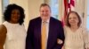 Berta Soler y Martha Beatriz Roque junto al encargado de negocios en la Embajada de EEUU en Cuba Mike Hammer. (Foto: X/@USEmbCuba)