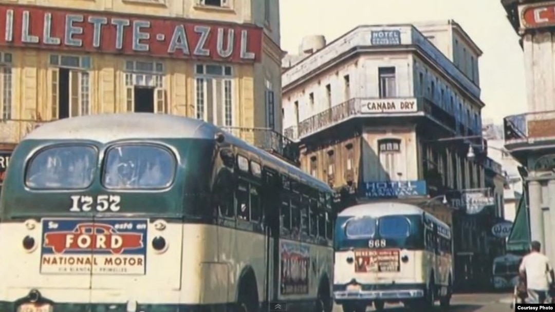 Una de las calles de La Habana antes de 1959.