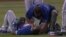 Puig recibió un golpe en el rostro y cuello tras chocar con Kendrick.