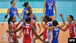 El equipo de voleibol femenino cubano en el Mundial del 2010. 