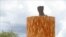 La estatua del Che en Cojedes sólo tenía un año de inaugurada.Dicen que la están restaurando ¿Y las botas?