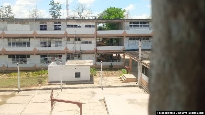 Así funciona la estructura de "control y extorsión" que opera en las cárceles de Granma
