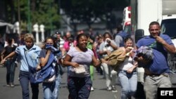 Familiares de los amotinados en Caracas