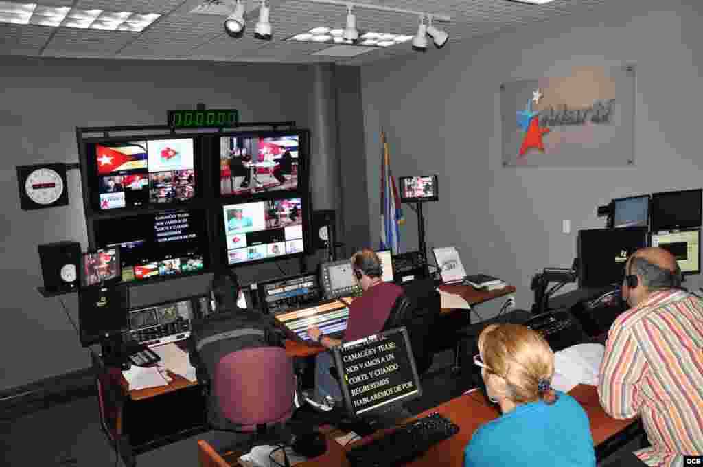 Sala de transmisiones de Televisi&oacute;n Mart&iacute;.