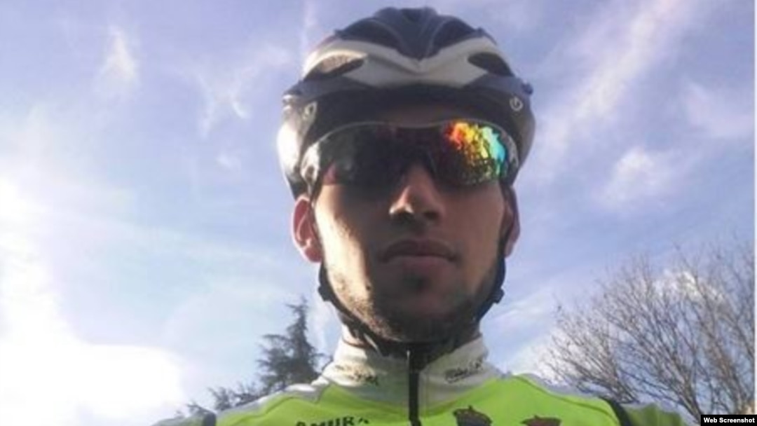 Ronald Serrano salió de Cuba para avanzar en su carrera ciclística.