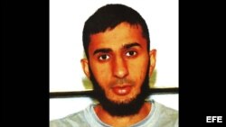 Tribunal británico condena a hermanos participar en entrenamiento para terroristas en Siria