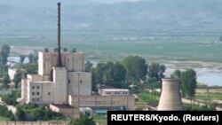 Una foto del complejo nuclear de Yongbyon, en Corea del Norte, tomada en 2007. Foto Archivo: REUTERS/Kyodo.