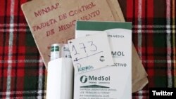 La odisea de los cubanos para adquirir medicamentos en las farmacias. (Foto: @RaulyAyala)