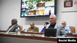 Miguel Díaz Canel y Esteban Lazo presiden el Pleno del Comité Central del Partido Comunista de Cuba en diciembre de 2025.